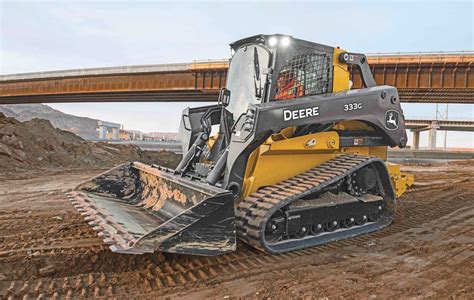 John Deere Track Loaders Summarized — 2021 Spec Guide